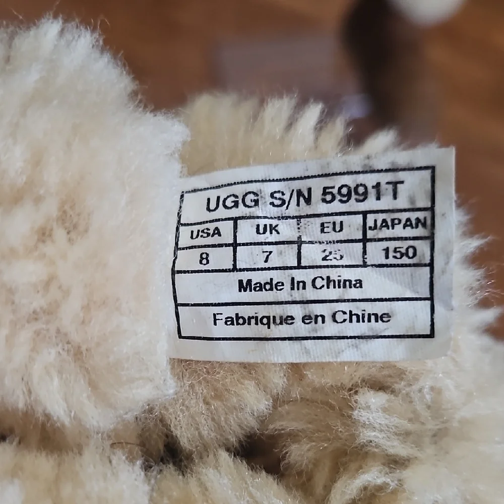 UGG Tan Boots with Cream Shearling